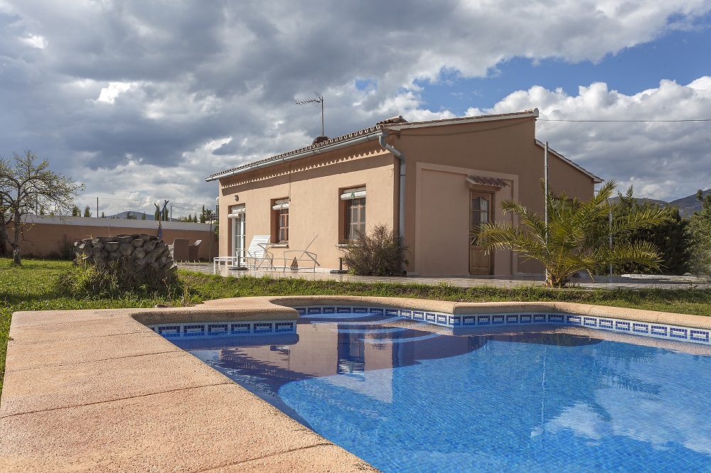 Holiday villas in costa blanca