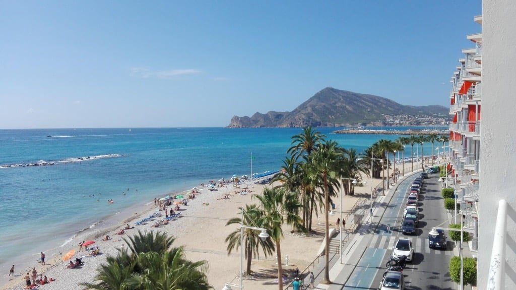 5 OF THE PRETTIEST BEACHES IN COSTA BLANCA