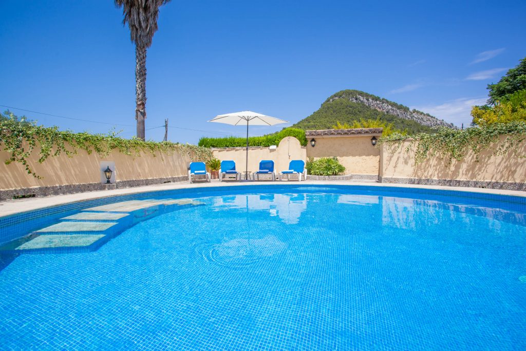 holiday house with private pool in Sierra de Tramuntana Malllorca