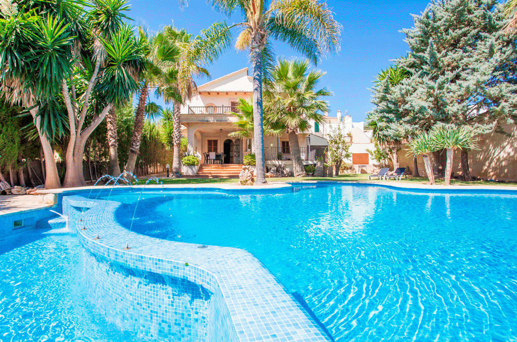 Das Ferienhaus „Can Gual“ für 8 Personen besitzt einen Pool, einen Grill und ein Kinderbecken für einen unglaublichen Finca-Urlaub auf Mallorca