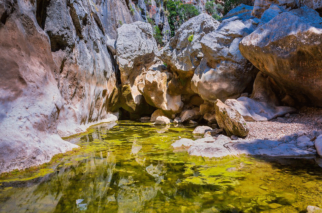 Die Gebirgskette Tramuntana bietet eine einzigartige Landschaft mit unglaublichen Wanderwegen