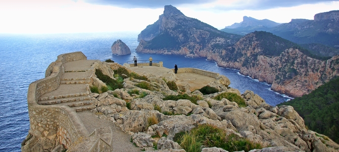 Traumhafte Aussichten bei einer Küstenwanderung auf Mallorca