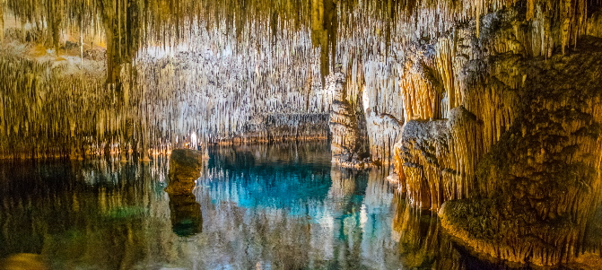 Die Hams- und Drachenhöhlen auf Mallorca