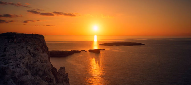 Mit dem Auto rund um Menorca