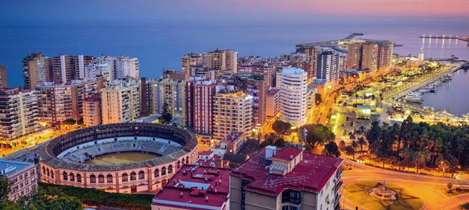 Stay in Malaga with Vacalia during Holy Week