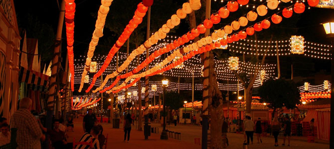 "Feria de Abril" bei Nacht